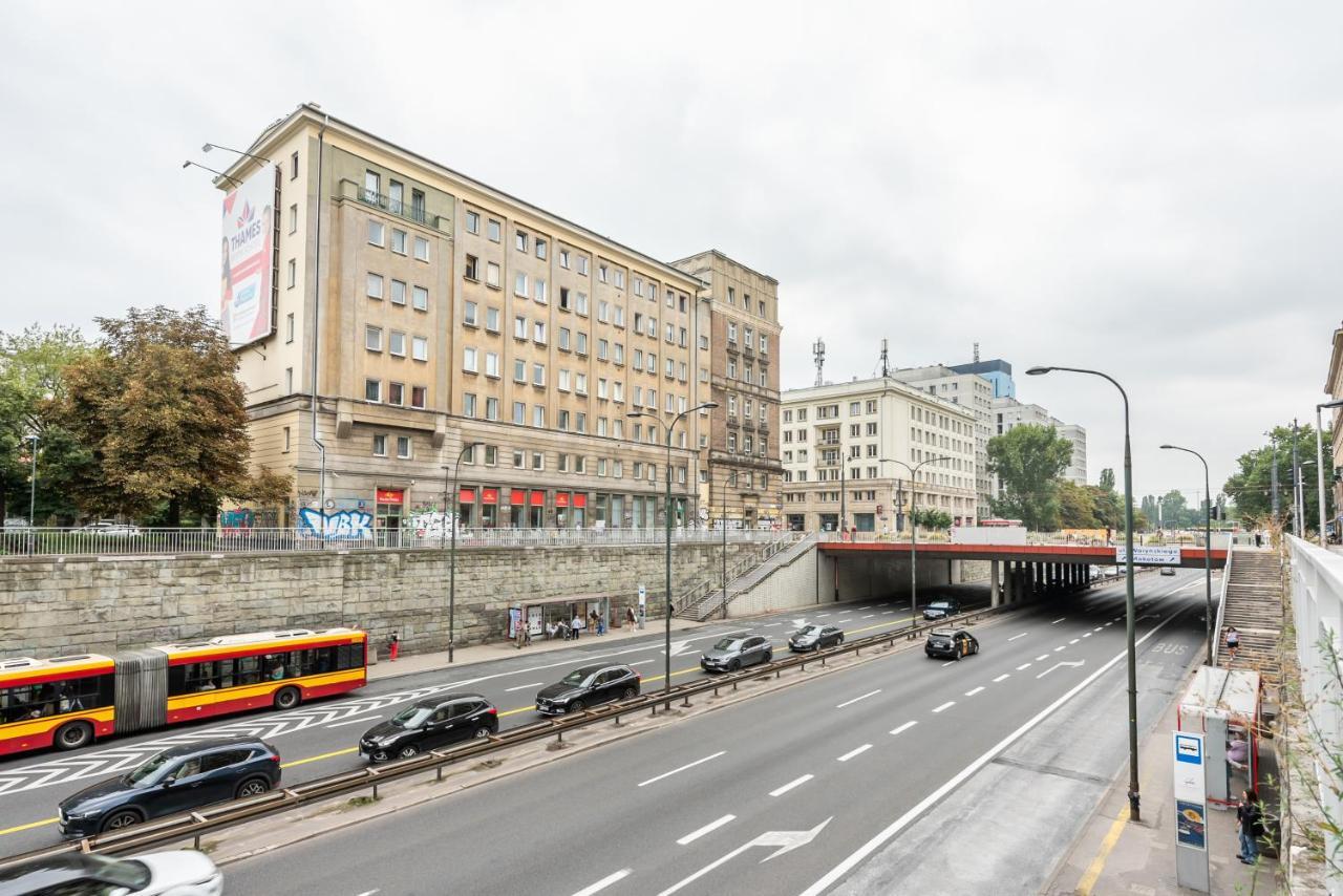 Plac Zbawiciela 3-Bedroom Apartment Warsaw Luaran gambar