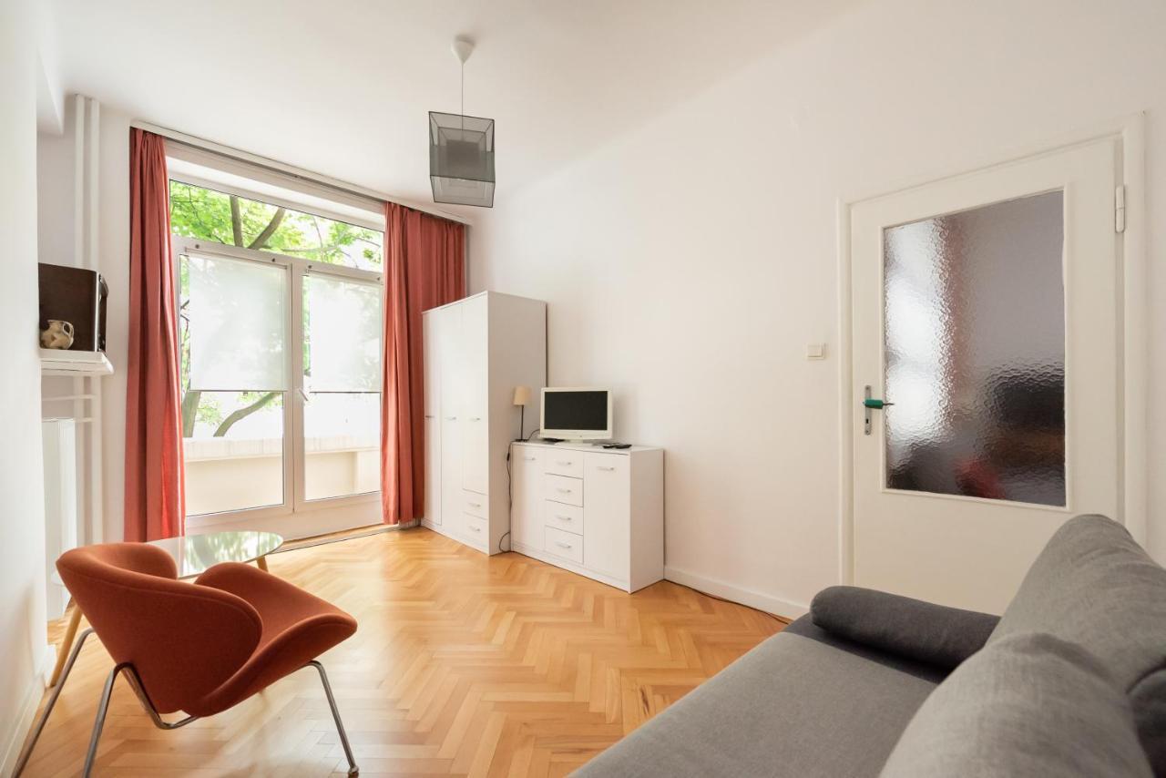 Plac Zbawiciela 3-Bedroom Apartment Warsaw Luaran gambar