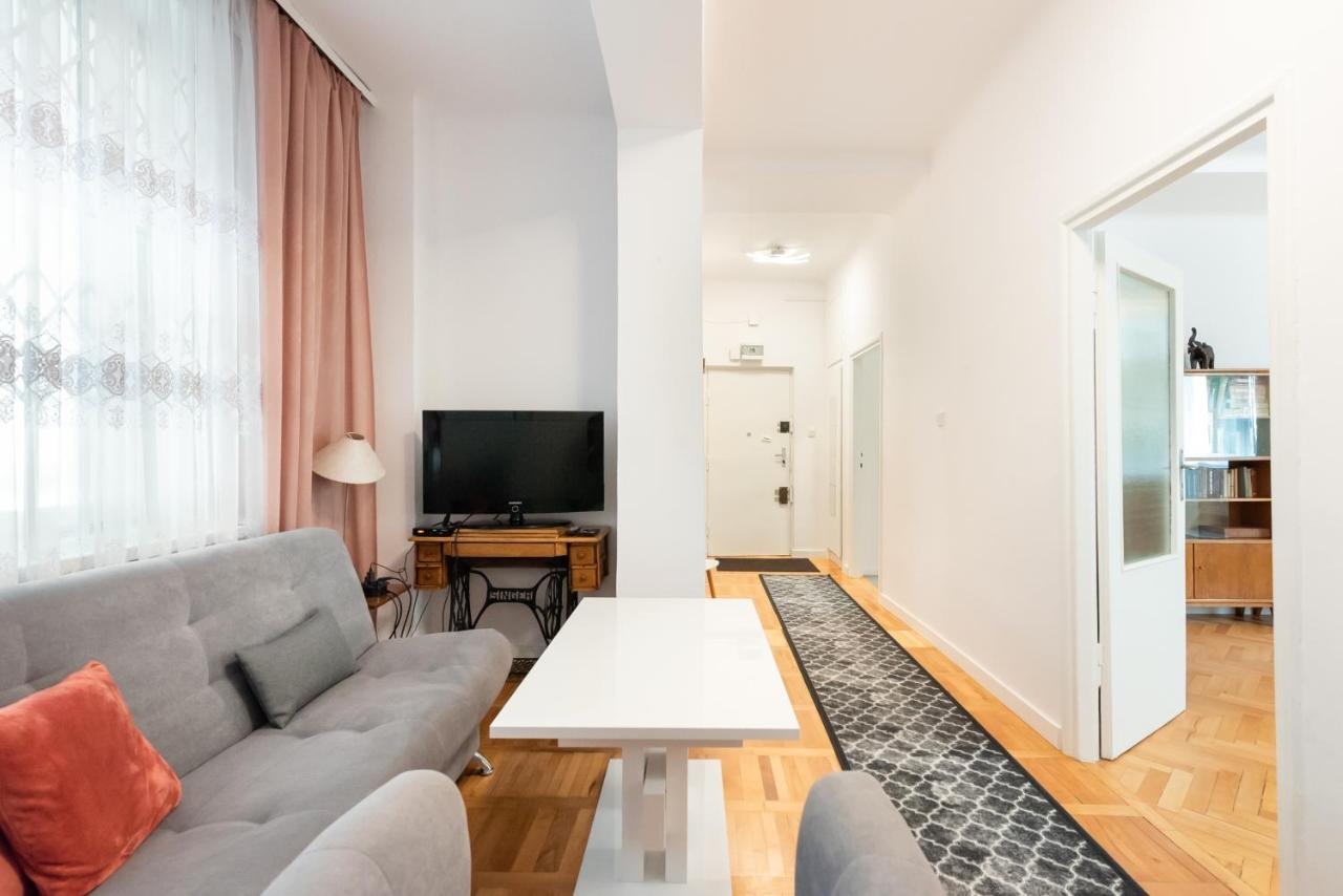Plac Zbawiciela 3-Bedroom Apartment Warsaw Luaran gambar