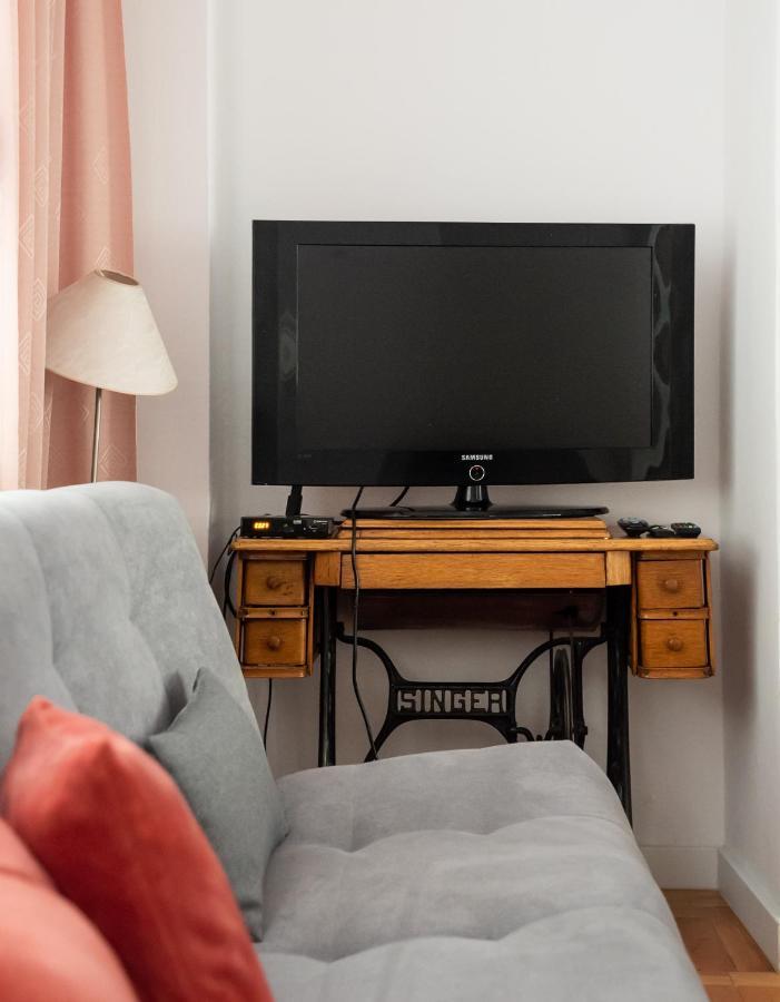 Plac Zbawiciela 3-Bedroom Apartment Warsaw Luaran gambar